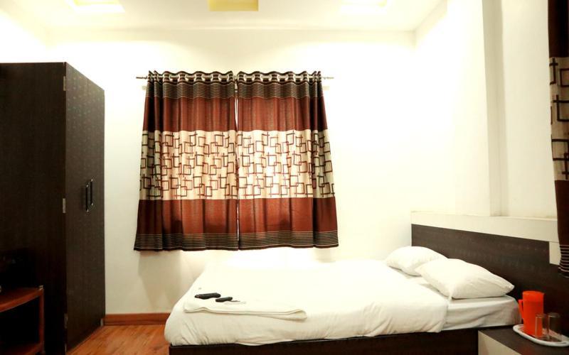 Hotel United House Shirdi Exterior photo